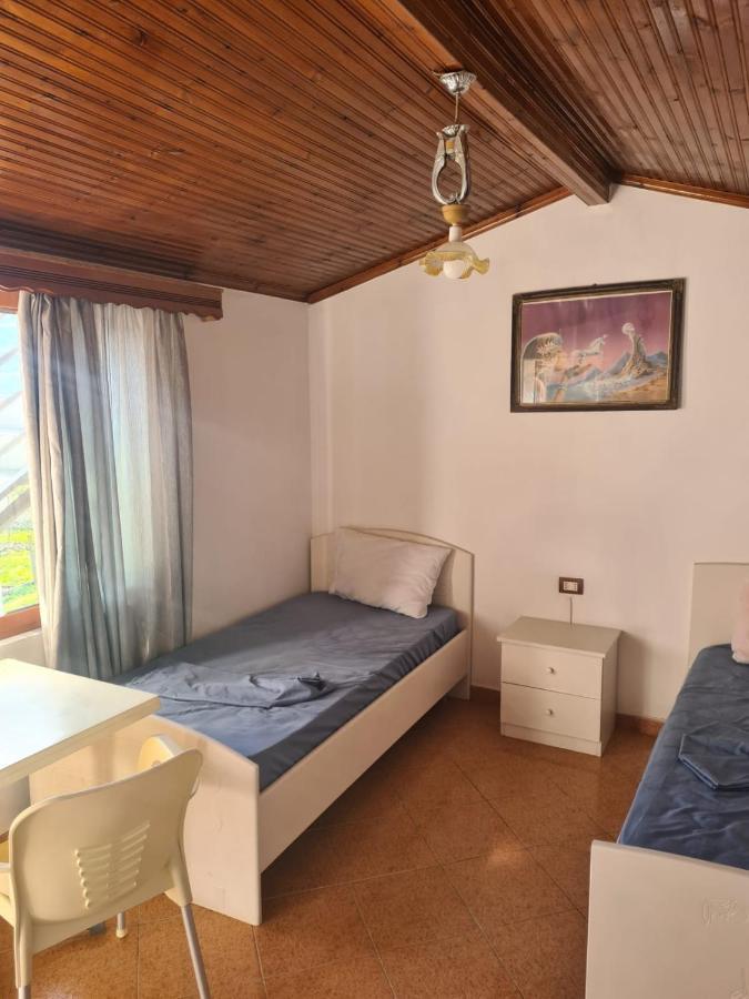 Guest House Ilir Берат Экстерьер фото
