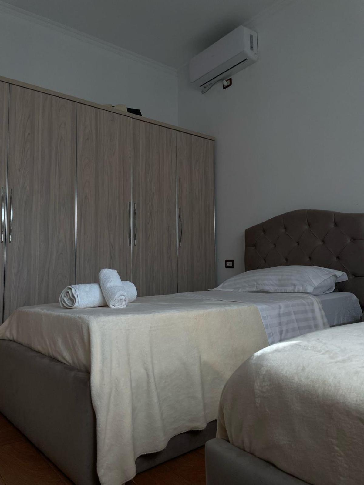Guest House Ilir Берат Экстерьер фото